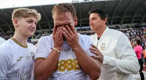 "Хвана ме неподготвен и сълзите тръгват": Стенли искрен - за кое далеч не е предполагал на "Мача на надеждата"