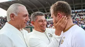 Кирил Десподов се замечта: Поиска да застане до Стоичков, Бербатов, Балъков, Трифон Иванов