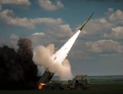 ВИДЕО: Моментът на украински ракетен удар срещу руски морски пехотинци