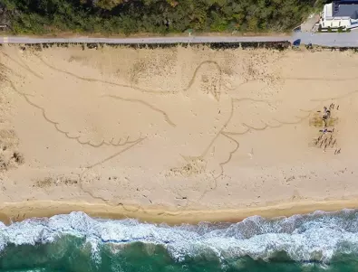 Втора гигантска пясъчна рисунка се появи на българското Черноморие