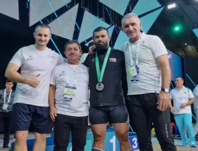 Първи медал за България от Световното по вдигане на тежести