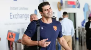 {{ otherArticle[0].article.title }}