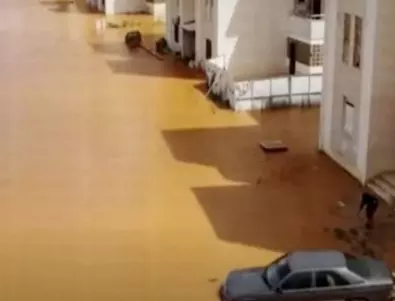Над 5000 са вече жертвите на наводненията в Либия