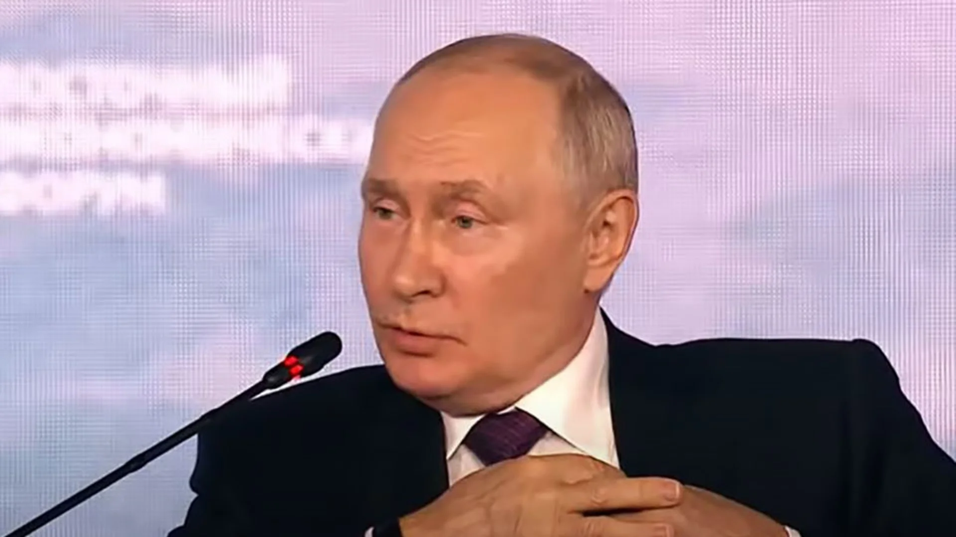 Дори Зеленски може да му зададе въпрос: Кремъл обяви, че Путин директно ще отговаря на въпроси от народа