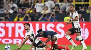 {{ otherArticle[0].article.title }}