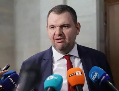 Пеевски няма да прибързва със смяната на ИВСС, чака промените в Конституцията
