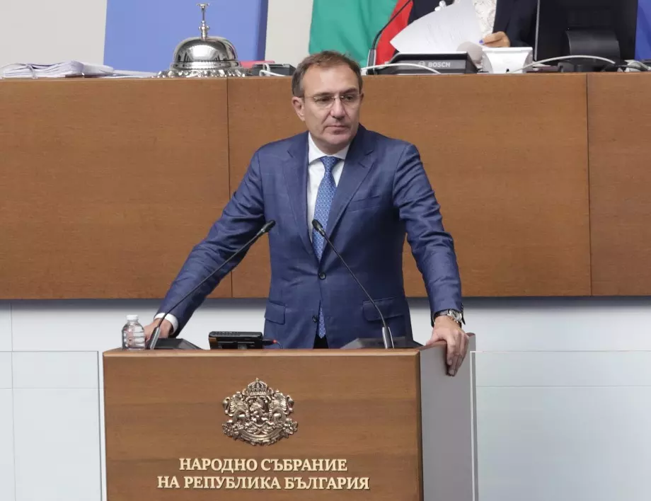 БСП се чуди защо няма "червени" депутати в делегацията в Украйна