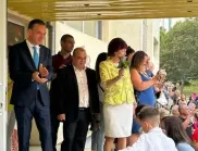 Над 24 000 ученици прекрачиха училищния праг в Бургас (СНИМКИ)
