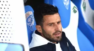 Скоропостижно! Лион уволни Гросо след по-малко от 3 месеца на поста 