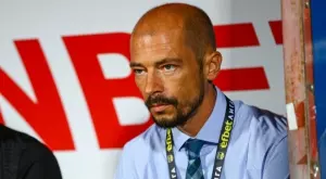 "Сигнална лампа": По един жълт картон дели трима играчи на ЦСКА от наказания