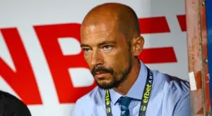 Нестор Ел Маестро е решил - връща 27-годишен сред титулярите на ЦСКА във Велико Търново