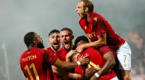 {{ otherArticle[0].article.title }}