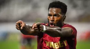 {{ otherArticle[0].article.title }}