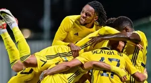 {{ otherArticle[0].article.title }}