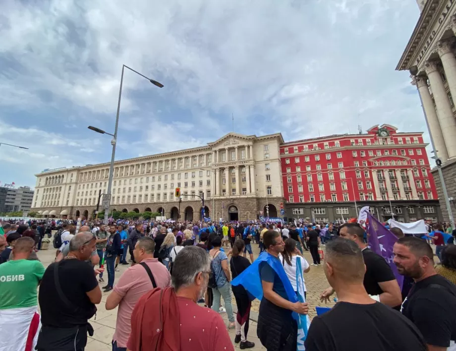 Димитър Манолов: Миньорите не се ласкаят от социалния пакет на властта