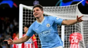 {{ otherArticle[0].article.title }}