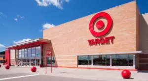 Американската търговска верига Target търси да наеме близо 100 000 служители