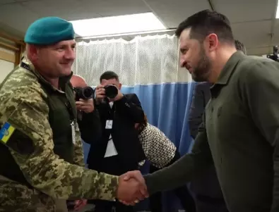 Зеленски се срещна с ранени украински войници в Ню Йорк преди речта си в ООН (ВИДЕО)
