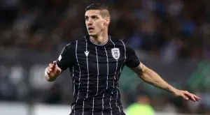 {{ otherArticle[0].article.title }}