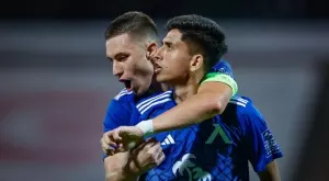 {{ otherArticle[0].article.title }}