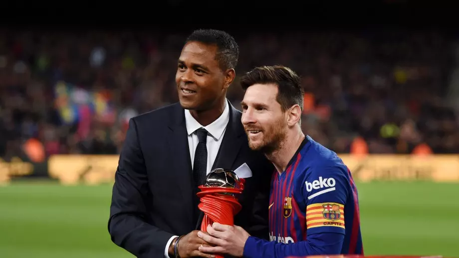 Син на легенда: Барселона даде първи професионален договор на обещаваща надежда