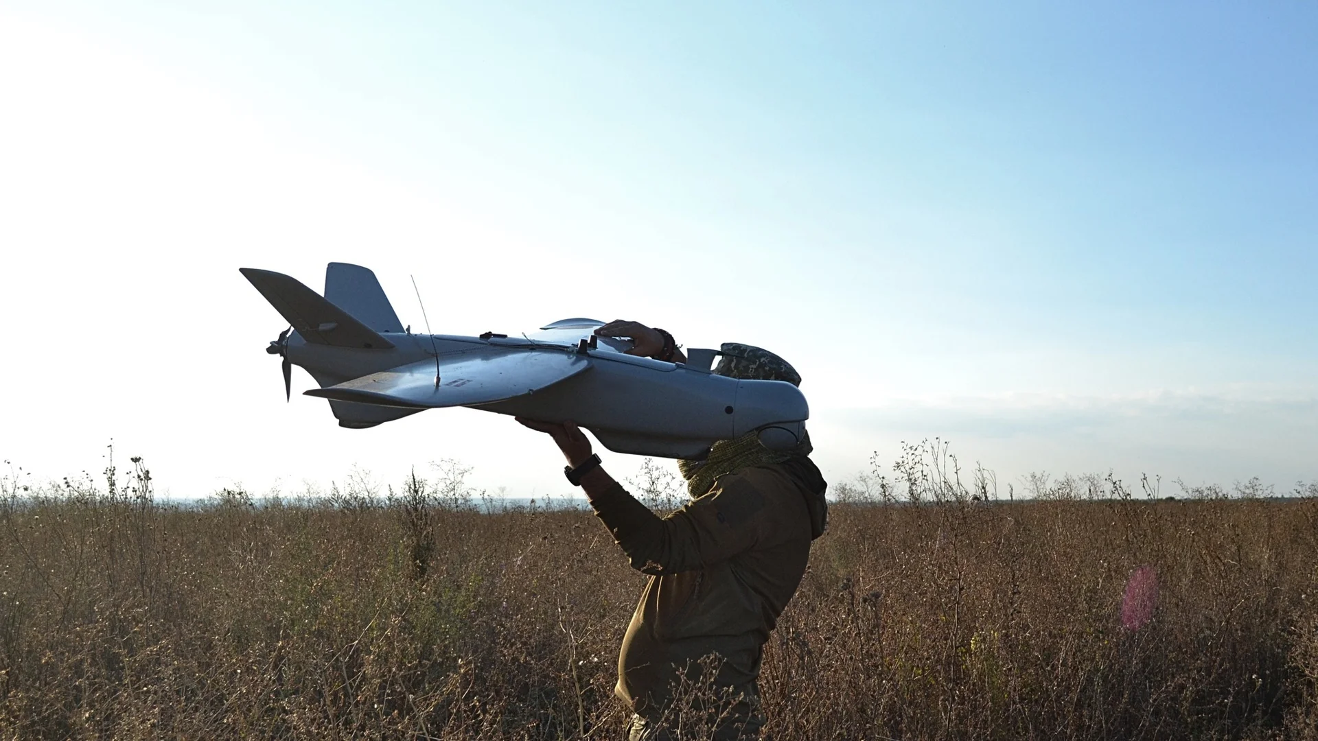 Само през февруари 2024 г.: Стотици украински дронове удариха Русия (ВИДЕА)