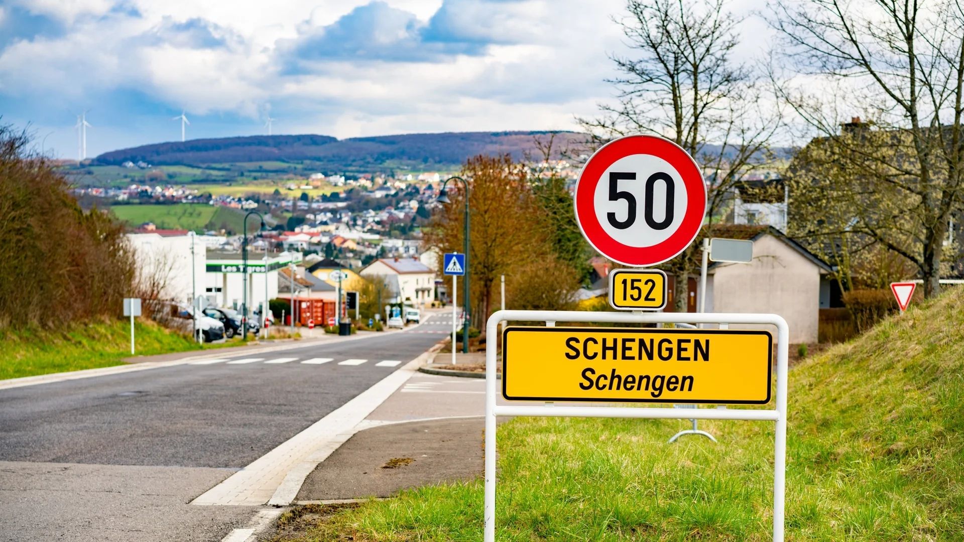 Експерт за "въздушния Шенген": Непрофесионално говорене от някои политици