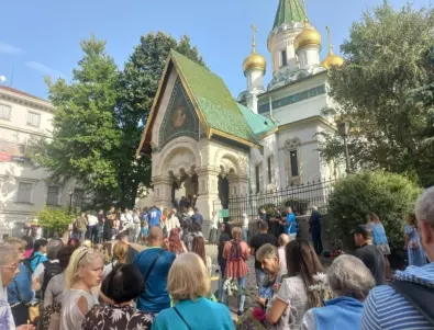 Спорът за Руската църква: Светият Синод решава какво ще прави 