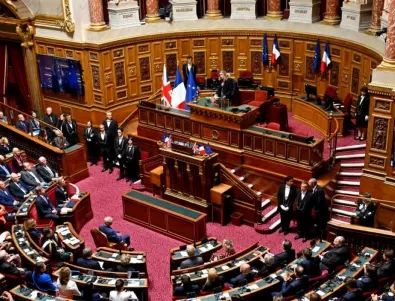 Крайнодесните се завърнаха в Сената на Франция