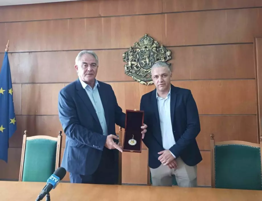 Старо плевенско почетно отличие откри местен депутат