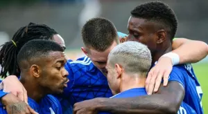 {{ otherArticle[0].article.title }}