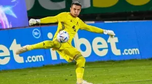 След проблемите на Андреев: Левски си връща свой юноша на вратата?