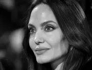 На 48 години Анджелина Джоли все още се опитва да разбере коя е в действителност