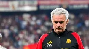 Познато "проклятие" на третия сезон провали Жозе Моуриньо и в Рома