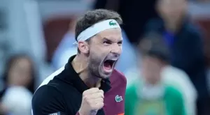 {{ otherArticle[0].article.title }}