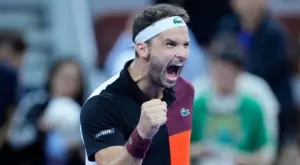 {{ otherArticle[0].article.title }}