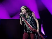 Aerosmith отлагат турнето си заради сериозно заболяване на Стивън Тайлър