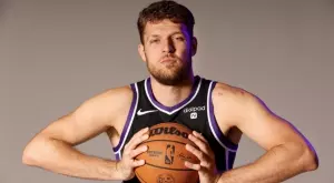 Заслужено! Александър Везенков грабна наградата "Спортист на годината на България"!