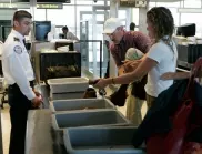 Важни новини за ръчния багаж в самолетите - ЕС взима мерки
