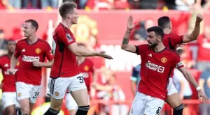 {{ otherArticle[0].article.title }}