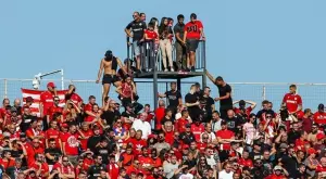 {{ otherArticle[0].article.title }}