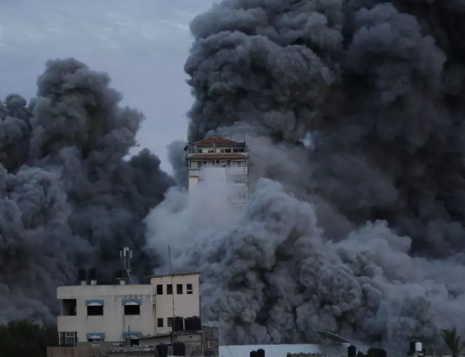Паника и ужас: ВИДЕО от фаталния фестивал в Израел, атакуван от "Хамас"