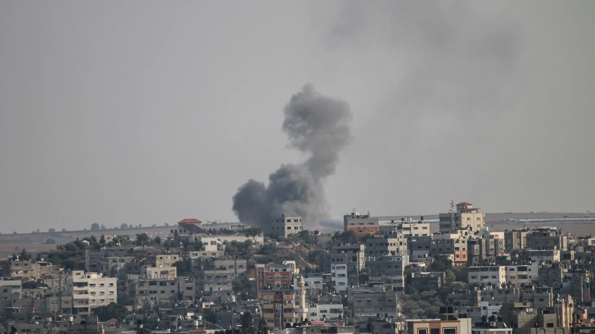 Израел нанесе въздушни удари в източната част на Ливан