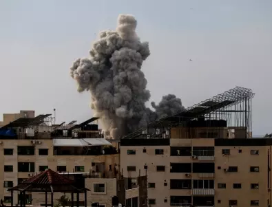 Израел удари южната част на Ивицата Газа, но има шанс за ново примирие (ВИДЕО)