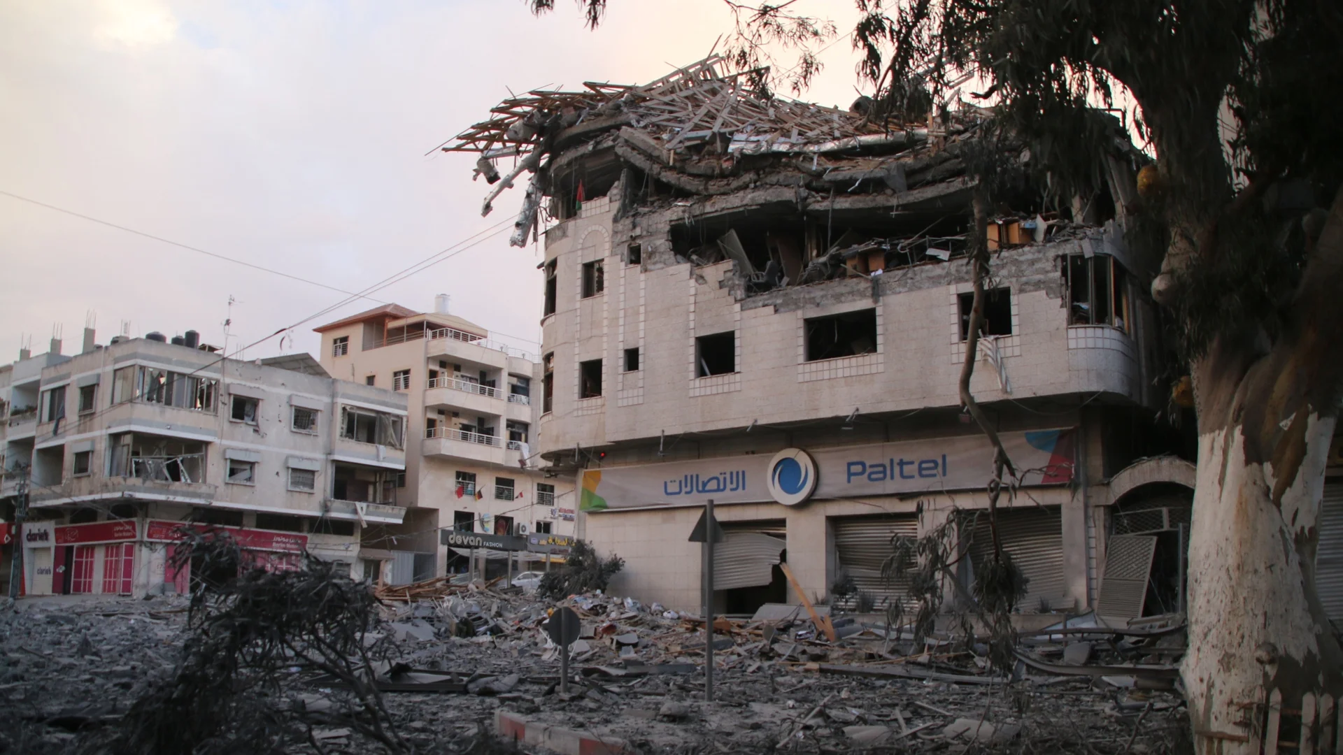 Възстановиха комуникациите в Ивицата Газа