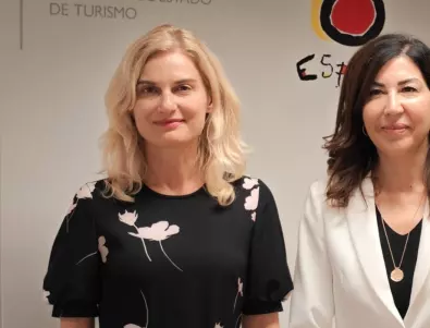 Зарица Динкова: България и Испания ще работят заедно за по-ефективни политики в туризма