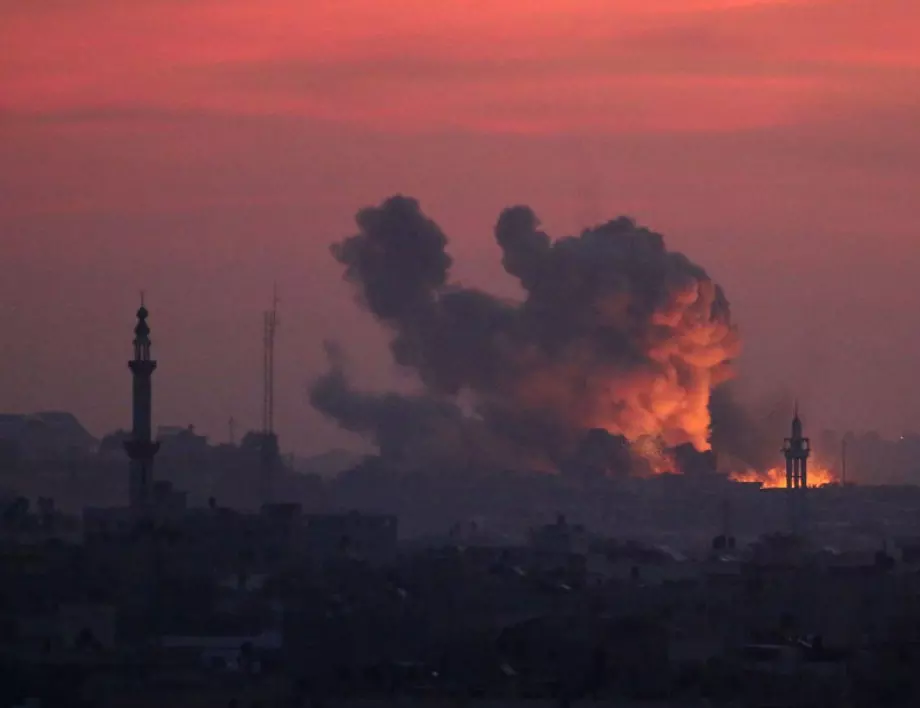 Израел удари летищата в Дамаск и Алепо (ВИДЕО)