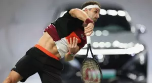 {{ otherArticle[0].article.title }}