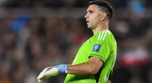 Първо Мбапе, а сега и Холанд: Мартинес се превърна в кошмар за най-добрите (ВИДЕО)