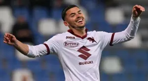 {{ otherArticle[0].article.title }}